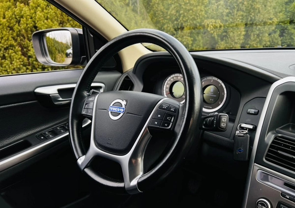 Volvo XC 60 cena 46900 przebieg: 206000, rok produkcji 2011 z Kętrzyn małe 529